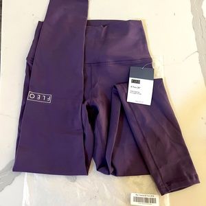 BNWT Fleo el toro 28”